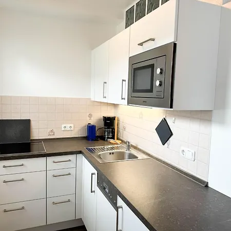 Haus Blanker Hans 6 Apartment Busum